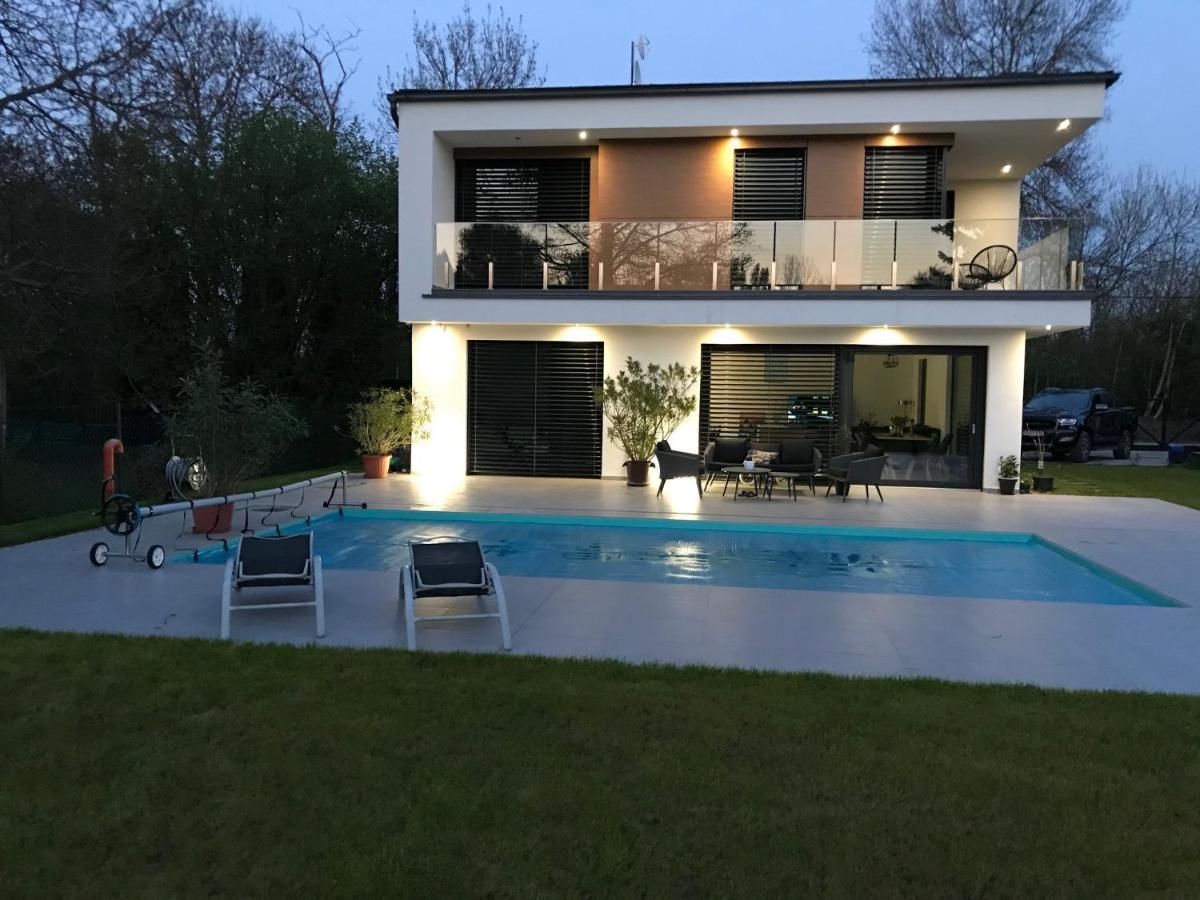 Bony Resort Szarvas Esterno foto