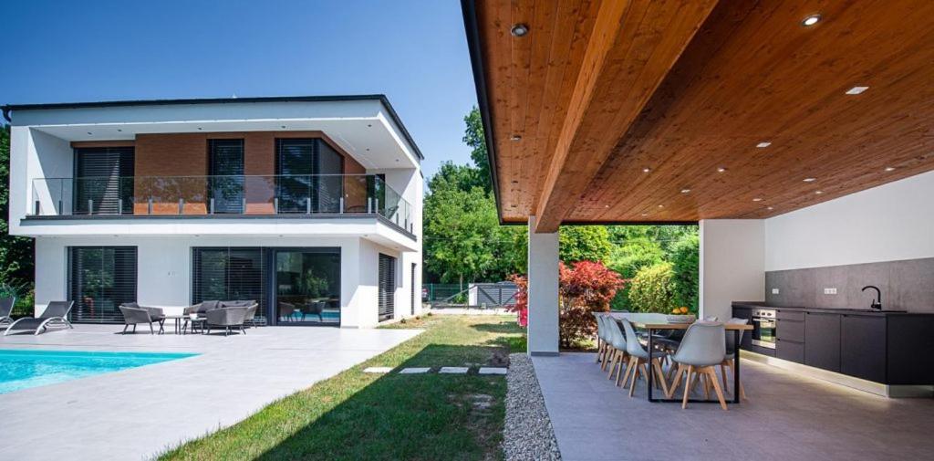 Bony Resort Szarvas Esterno foto
